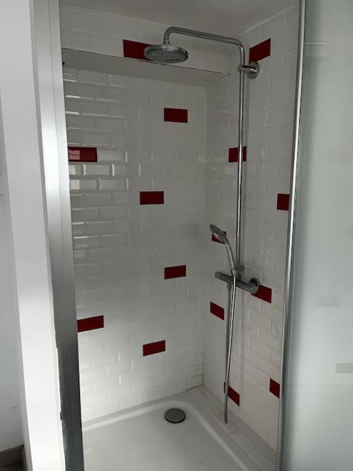 Appartement De 80M2 Refait A Neuf Bezannes 外观 照片